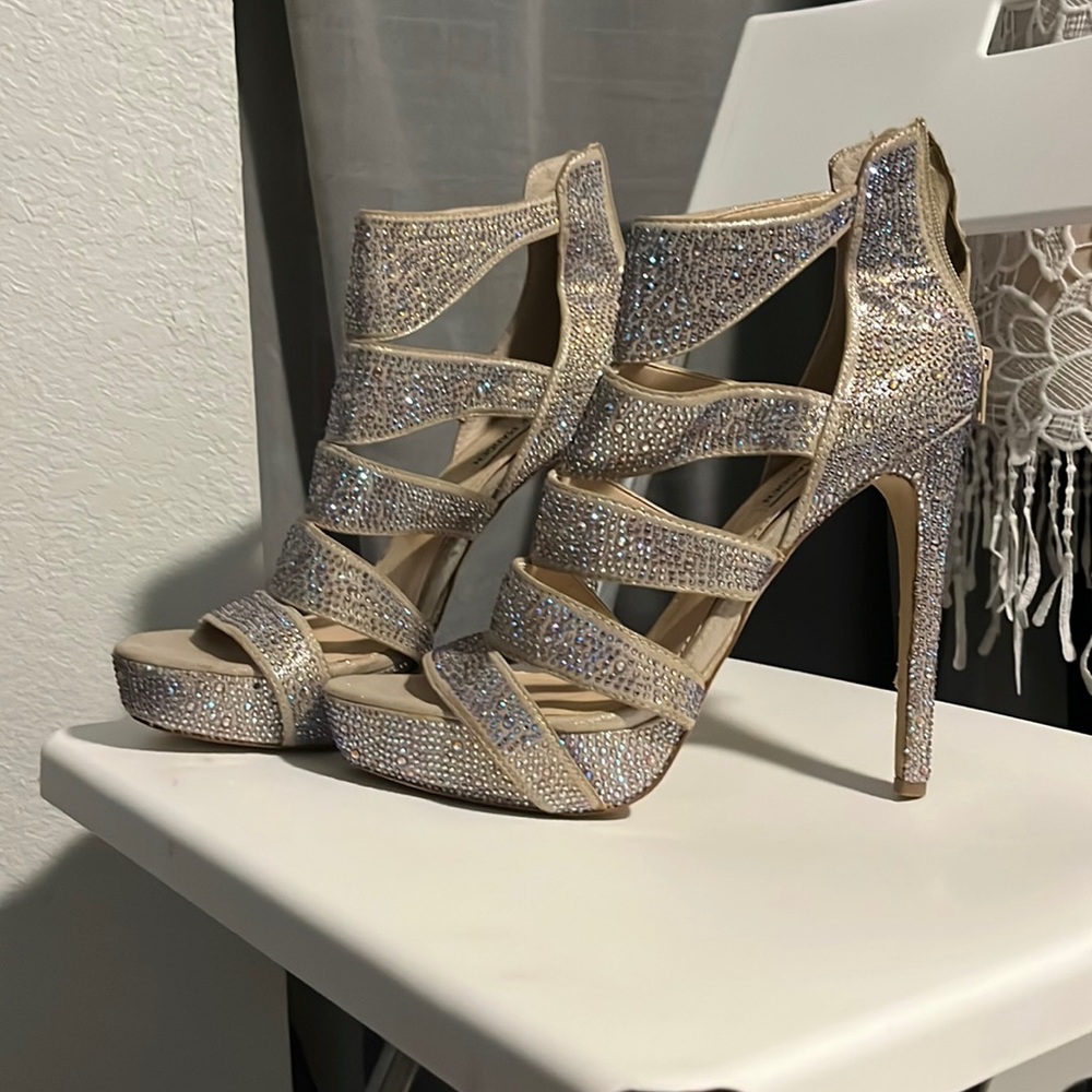 Steve Madden Spycee Crystal Rhinestone Bling 5" Stiletto Sandal size 10